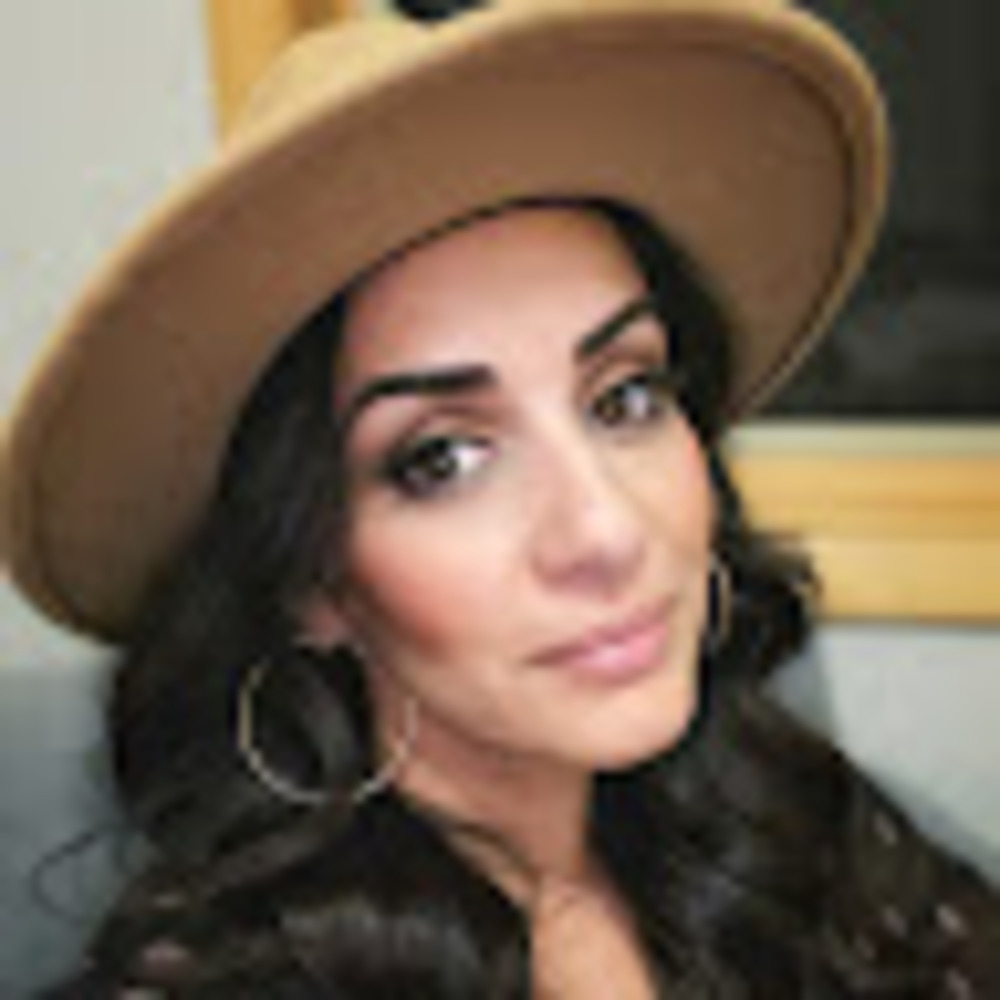 Meet your Posher, Marwa
